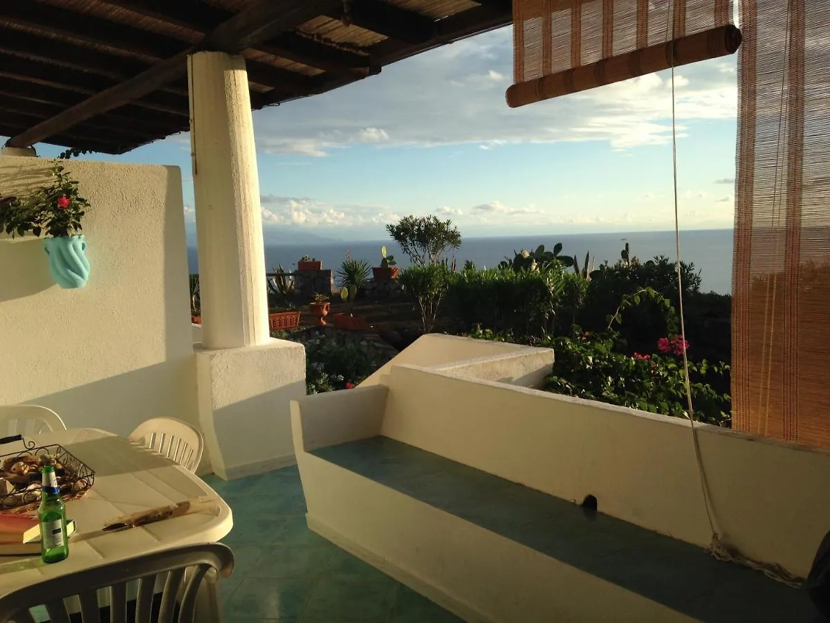 Villa Alle Eolie Nello Splendido Villaggio Lentia Вулкано