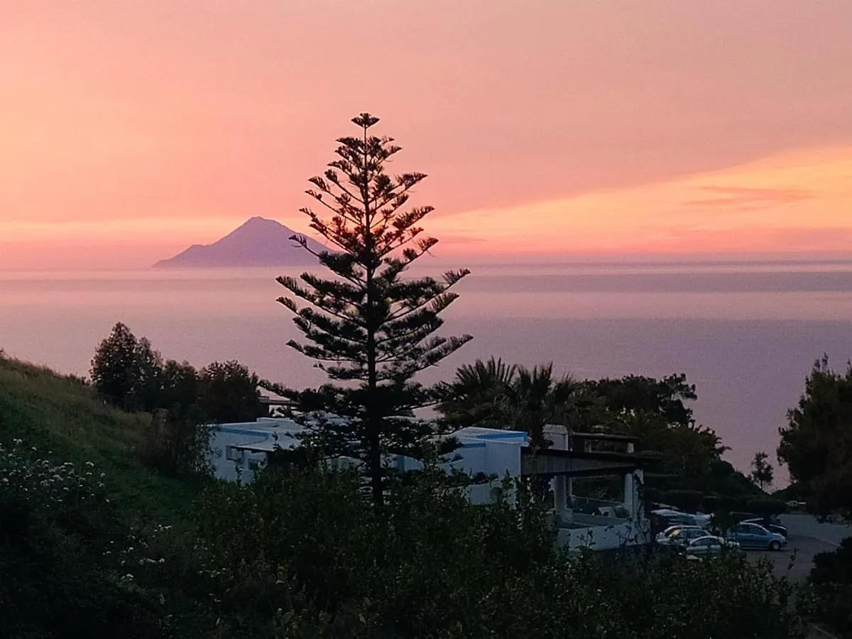 Villa Alle Eolie Nello Splendido Villaggio Lentia Вулкано